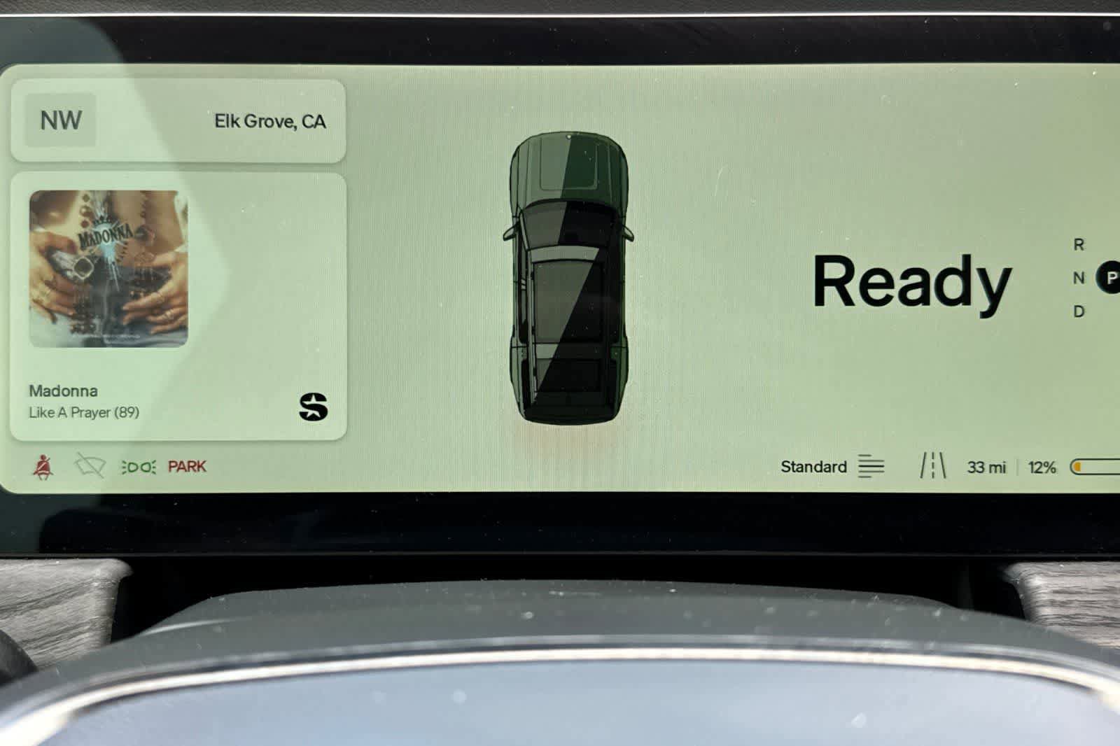 Used 2023 Rivian R1S Adventure AWD/4WD image 29
