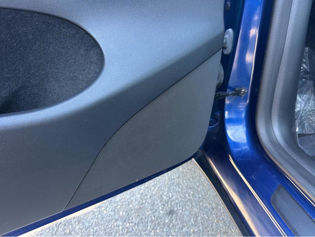 Used 2023 Tesla Model Y Long Range image 32