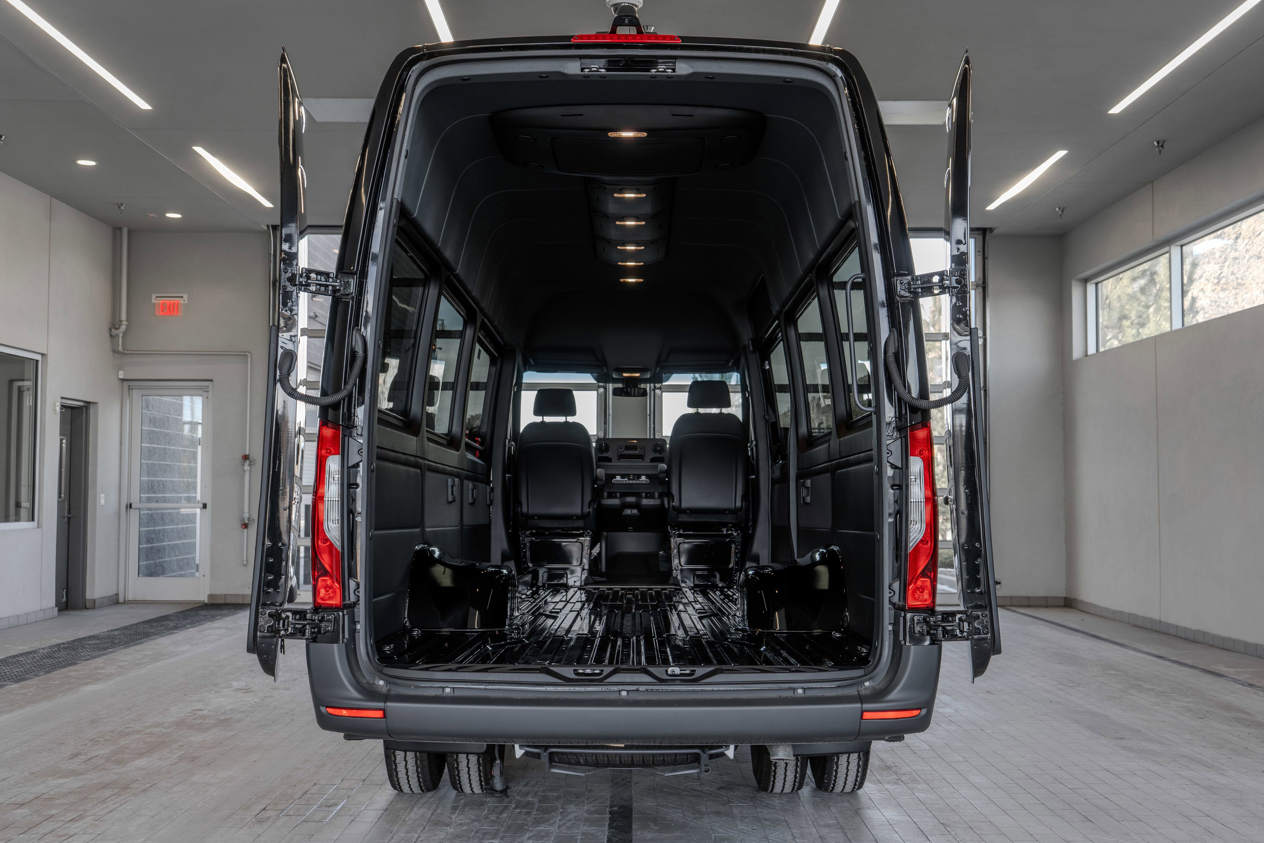 New 2025 Mercedes-Benz Sprinter 4500 image 16