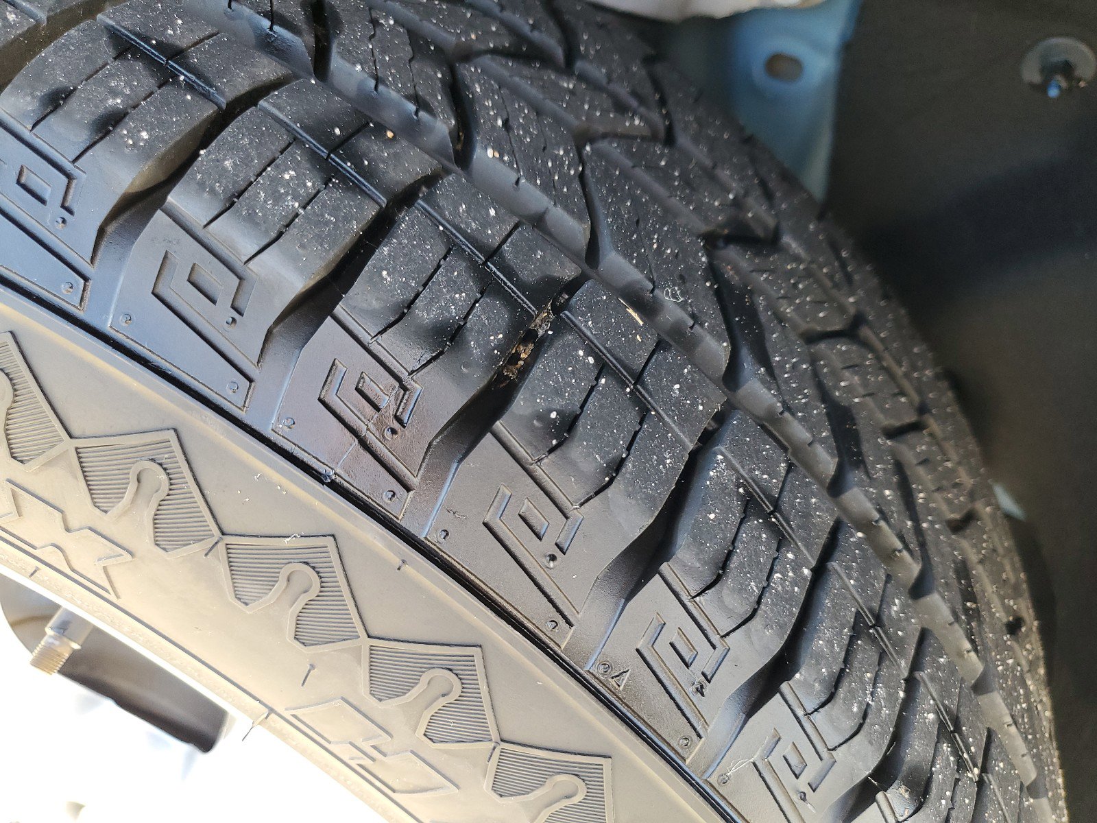 Used 2021 Ford Explorer Limited image 25