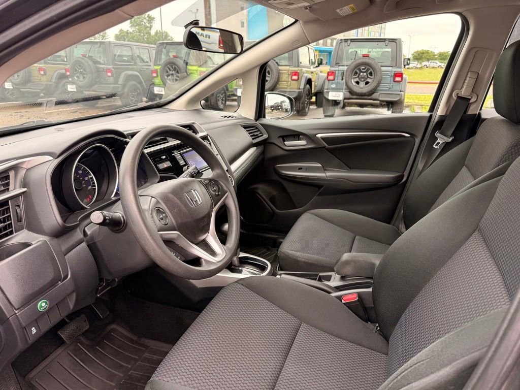 Used 2020 Honda Fit LX image 12