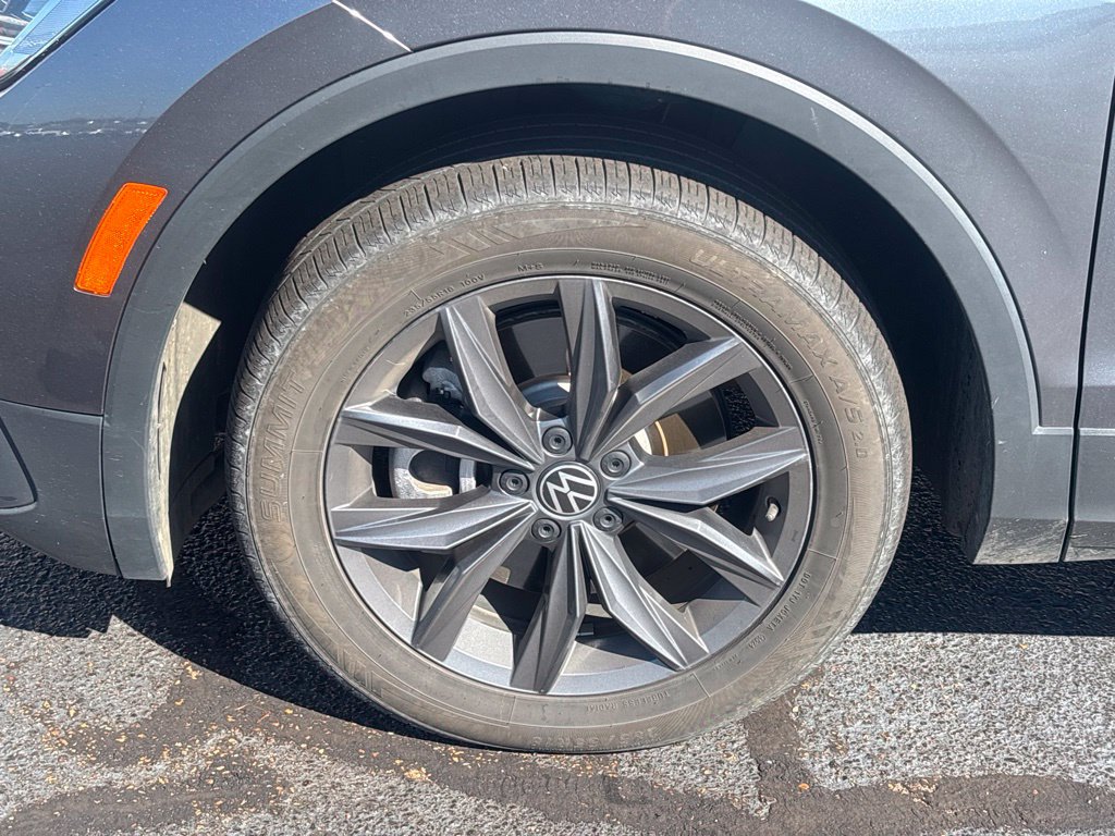 Used 2022 Volkswagen Tiguan SE FWD image 26