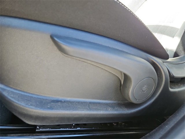 Used 2024 Hyundai Venue SEL image 14