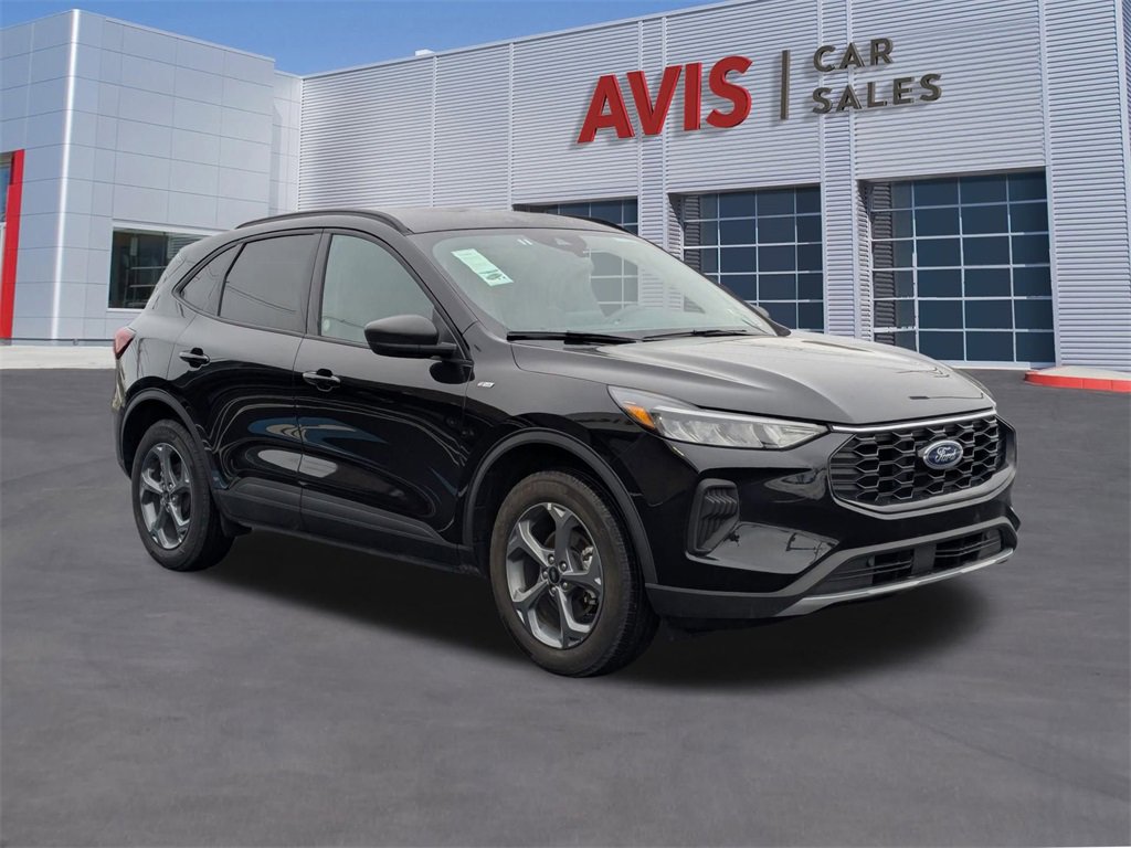 Used 2025 Ford Escape ST-Line image 9