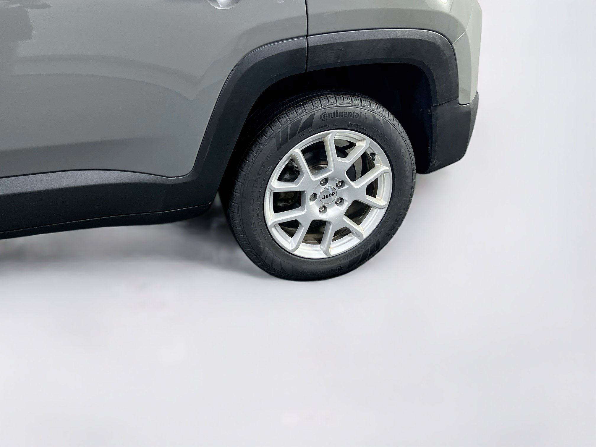 Used 2022 Jeep Renegade Latitude w/ Convenience Group AWD/4WD image 30