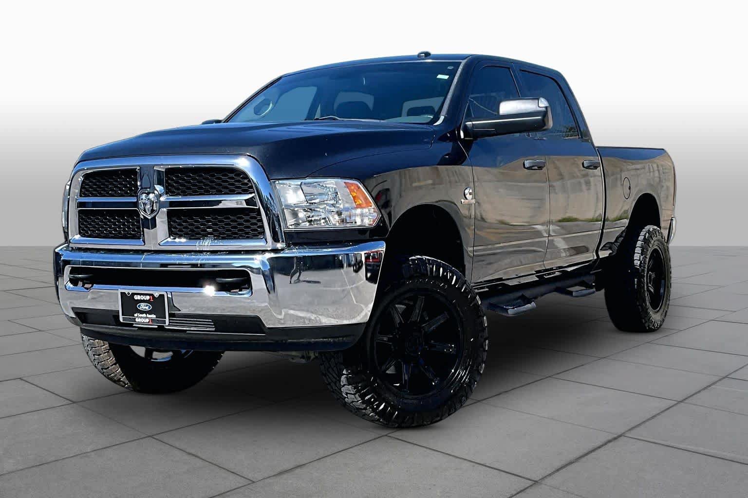 Used 2015 RAM 2500 Tradesman w/ Chrome Appearance Group AWD/4WD image 35