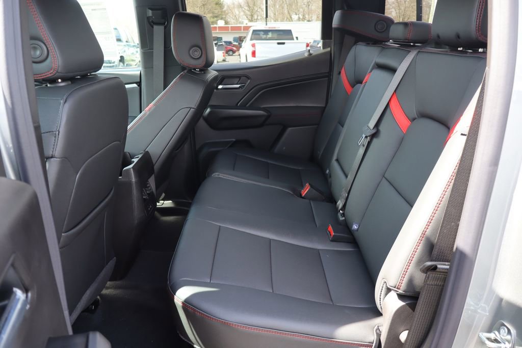 New 2026 Chevrolet Colorado Z71 w/ Midnight Edition image 24