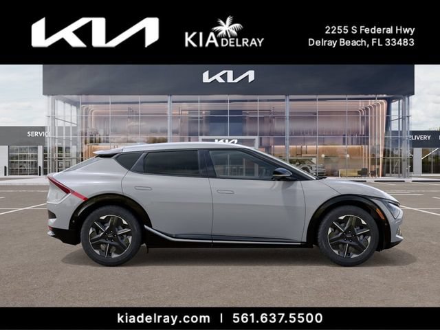 New 2026 Kia EV6 Wind RWD image 7