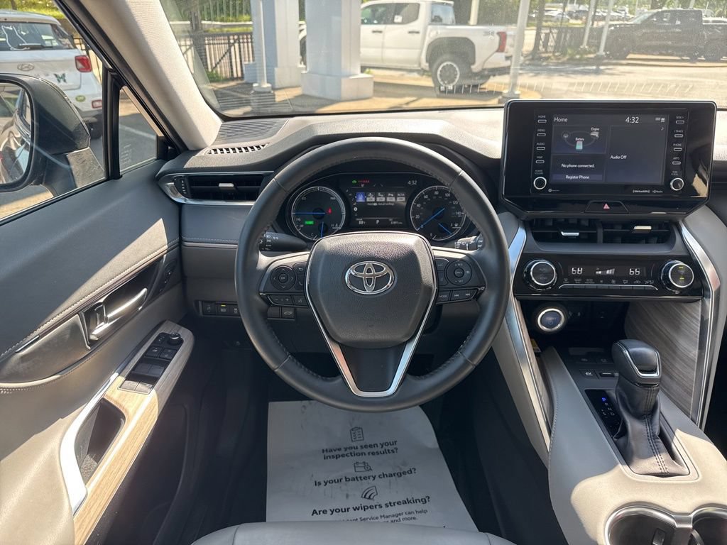 Certified 2022 Toyota Venza XLE AWD/4WD image 27