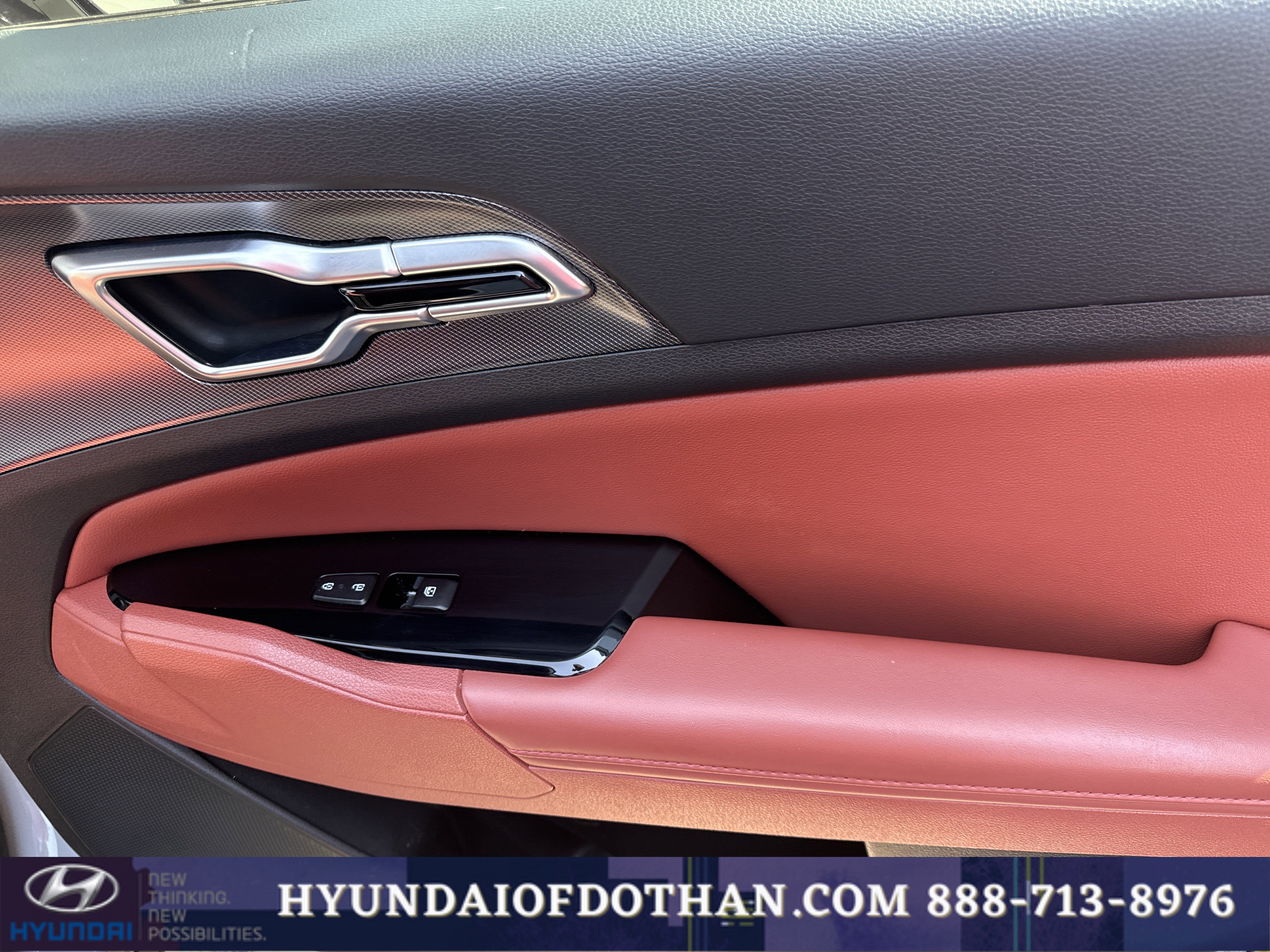 Used 2024 Kia Sportage SX image 17