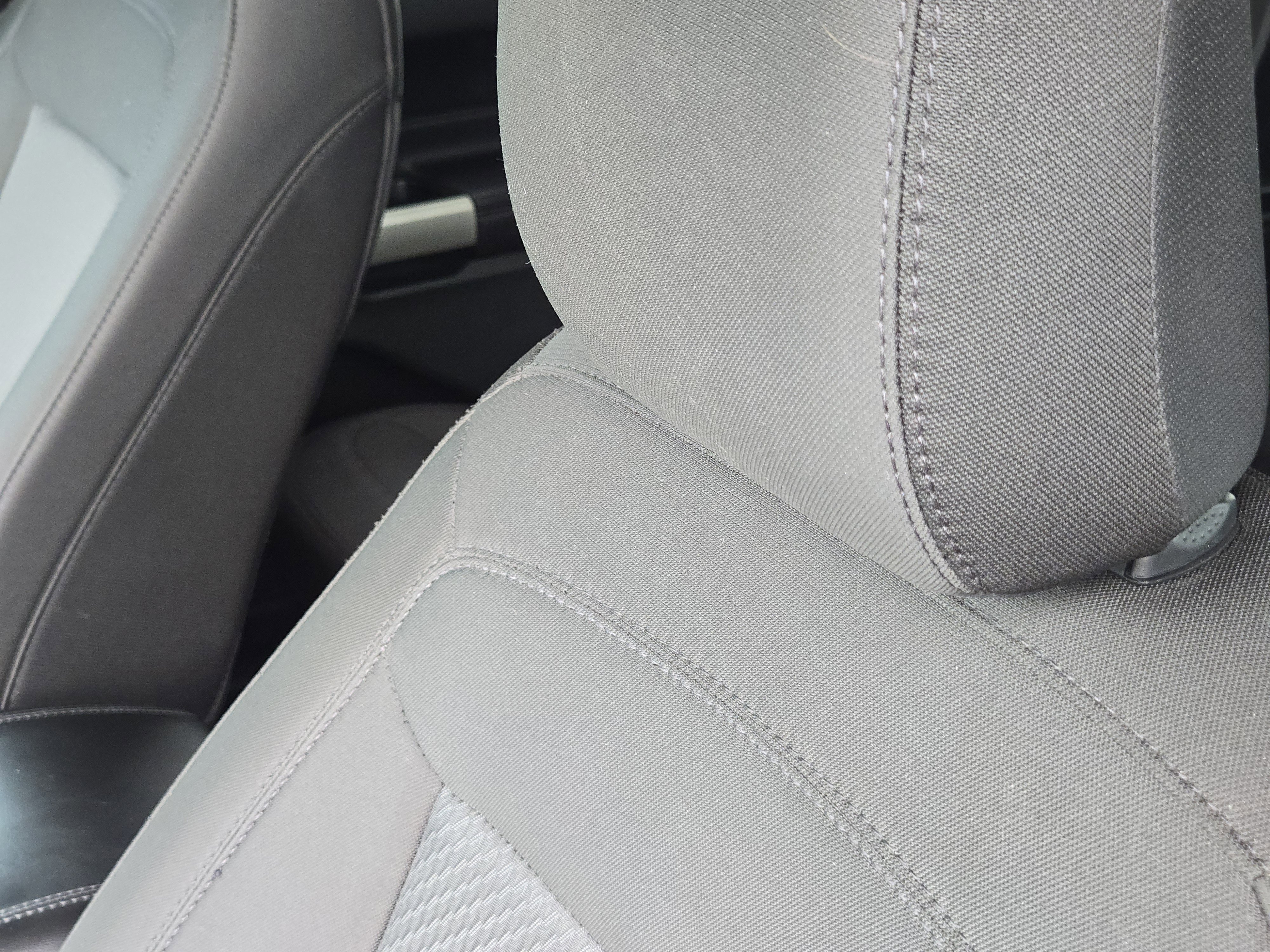 Used 2022 Ford Explorer XLT RWD image 15