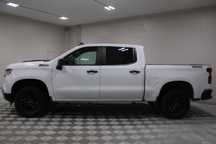Used 2023 Chevrolet Silverado 1500 LT Trail Boss w/ Protection Package image 8