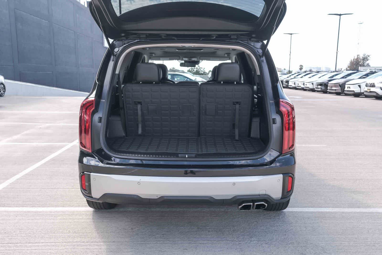 Used 2024 Kia Telluride S w/ S Sunroof Package FWD image 28