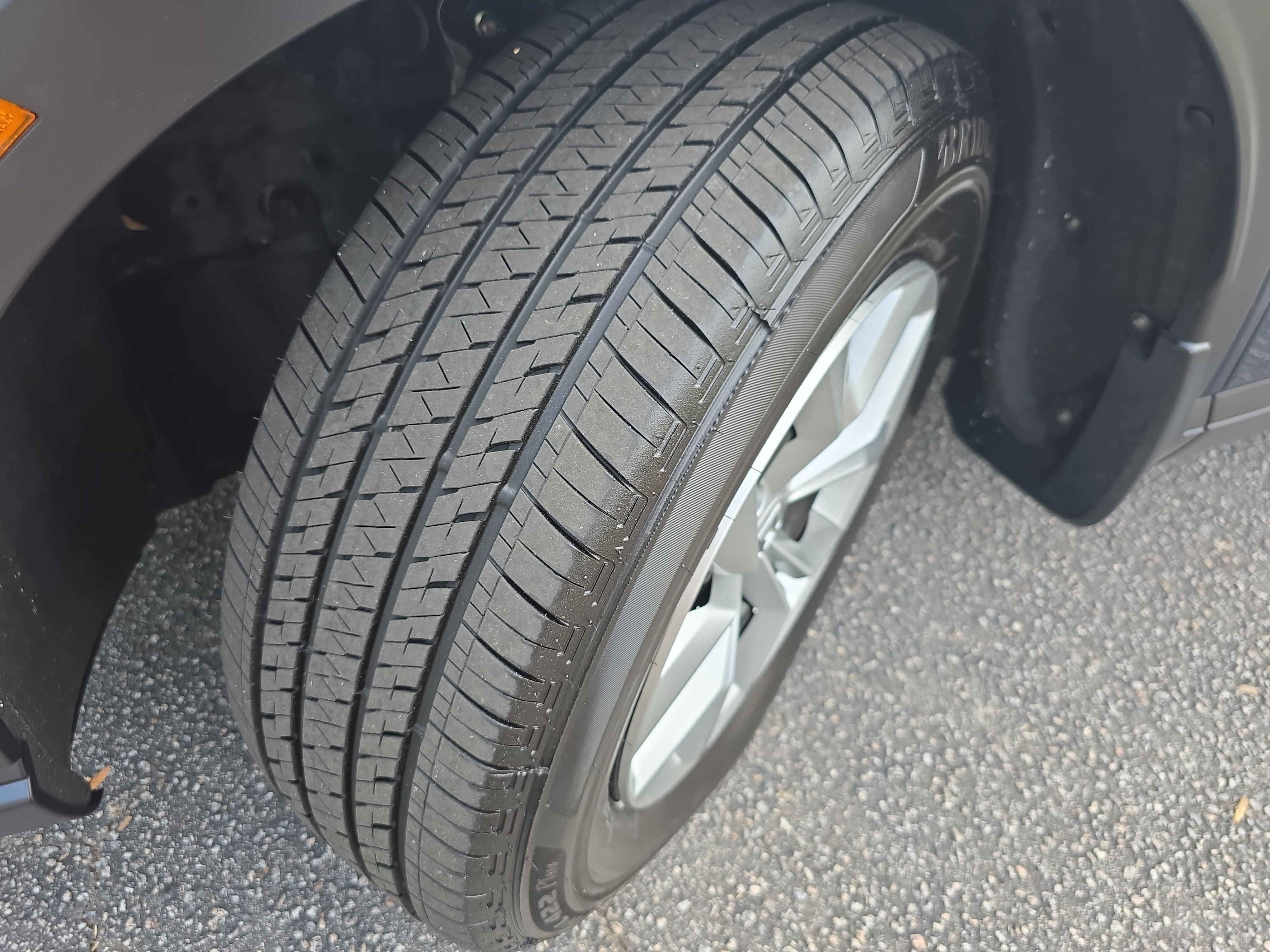 Used 2025 Honda CR-V LX image 29