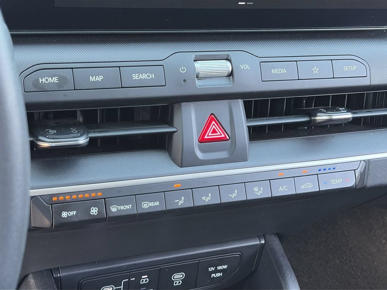 Certified 2025 Kia K4 FWD image 26