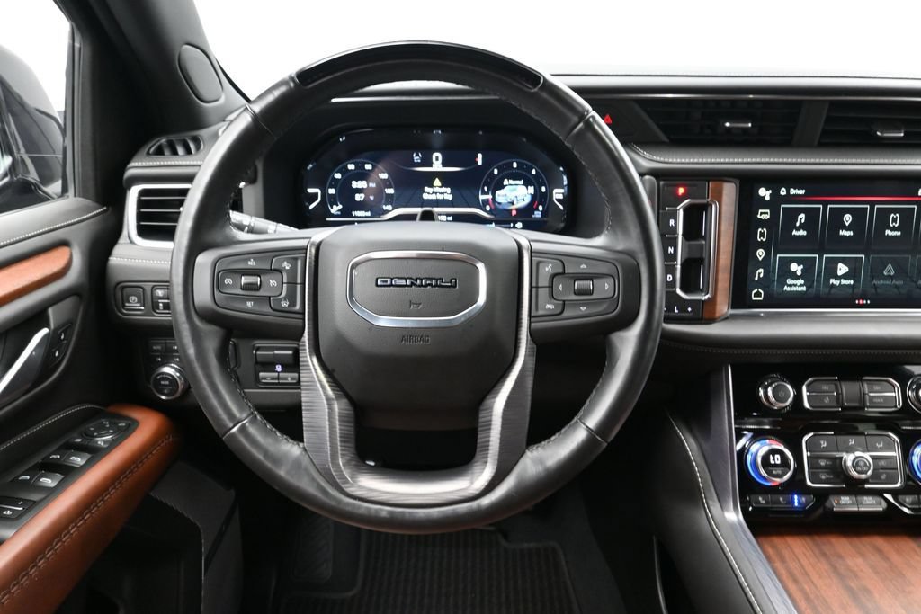 Used 2023 GMC Yukon Denali Ultimate AWD/4WD image 22
