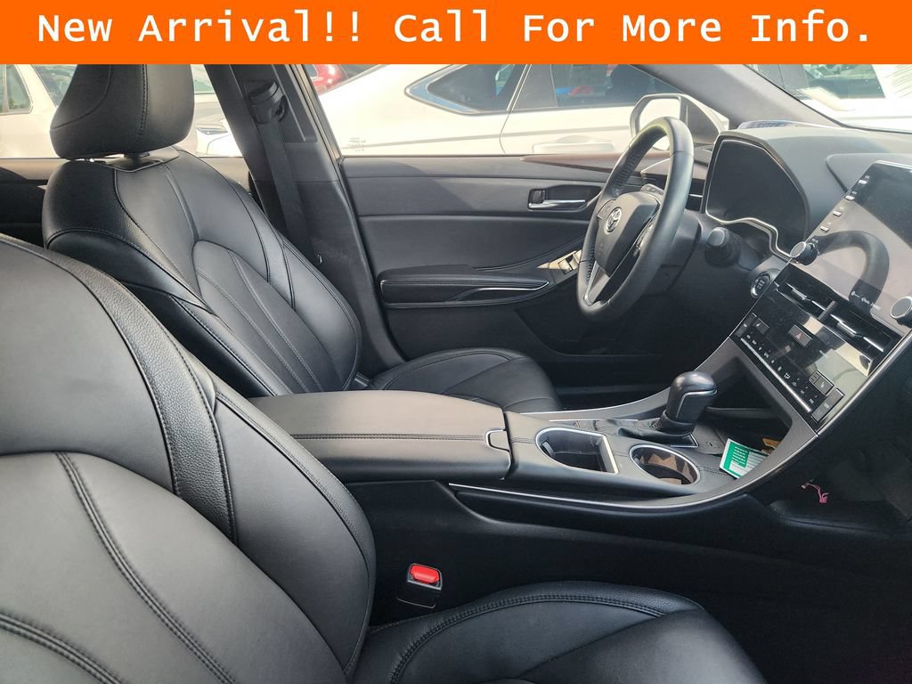 Used 2022 Toyota Avalon XLE FWD image 11