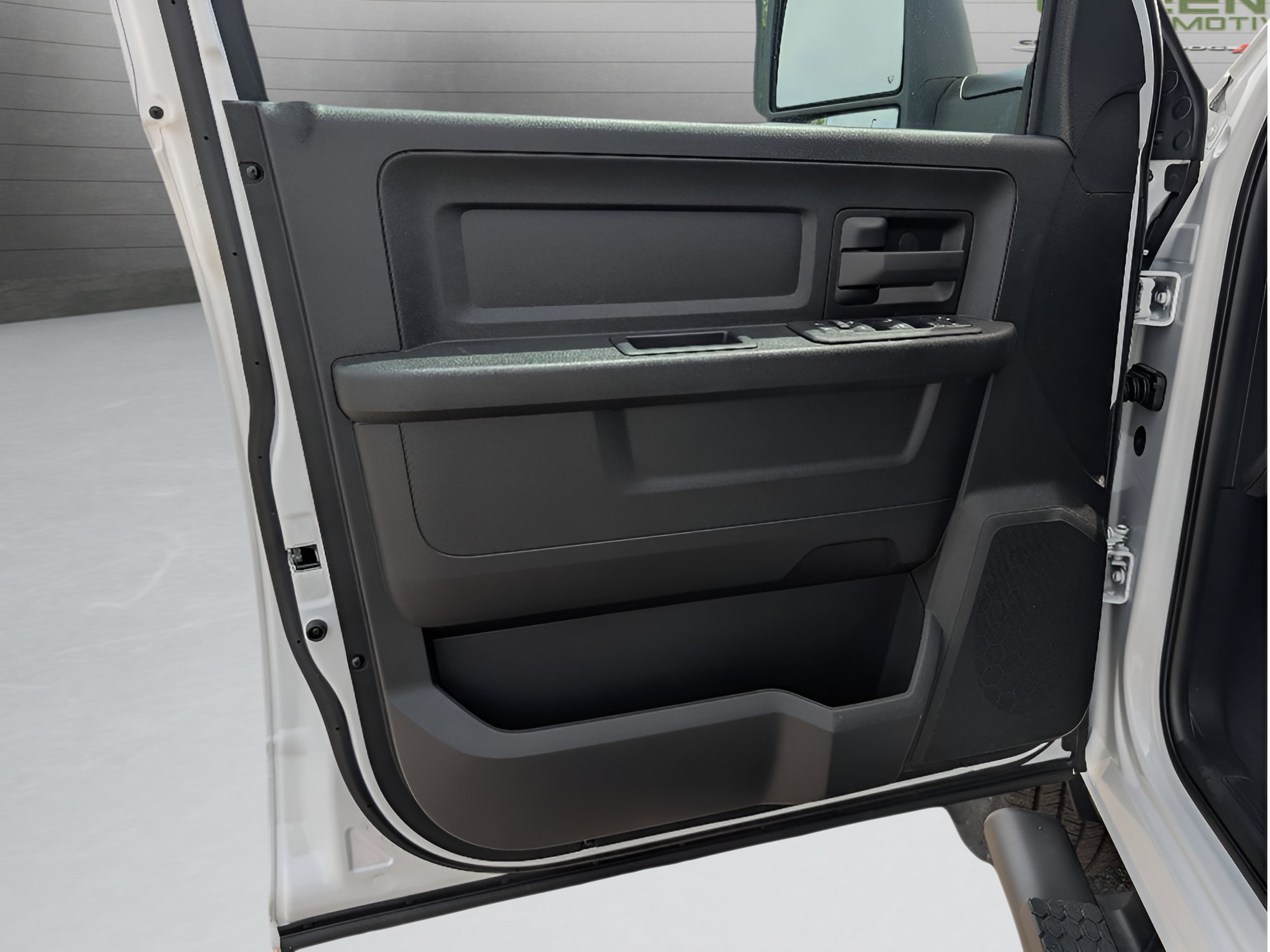 New 2026 RAM 2500 Tradesman AWD/4WD image 16