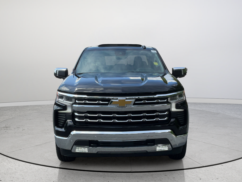 Certified 2024 Chevrolet Silverado 1500 LTZ w/ LTZ Premium Package AWD/4WD image 17