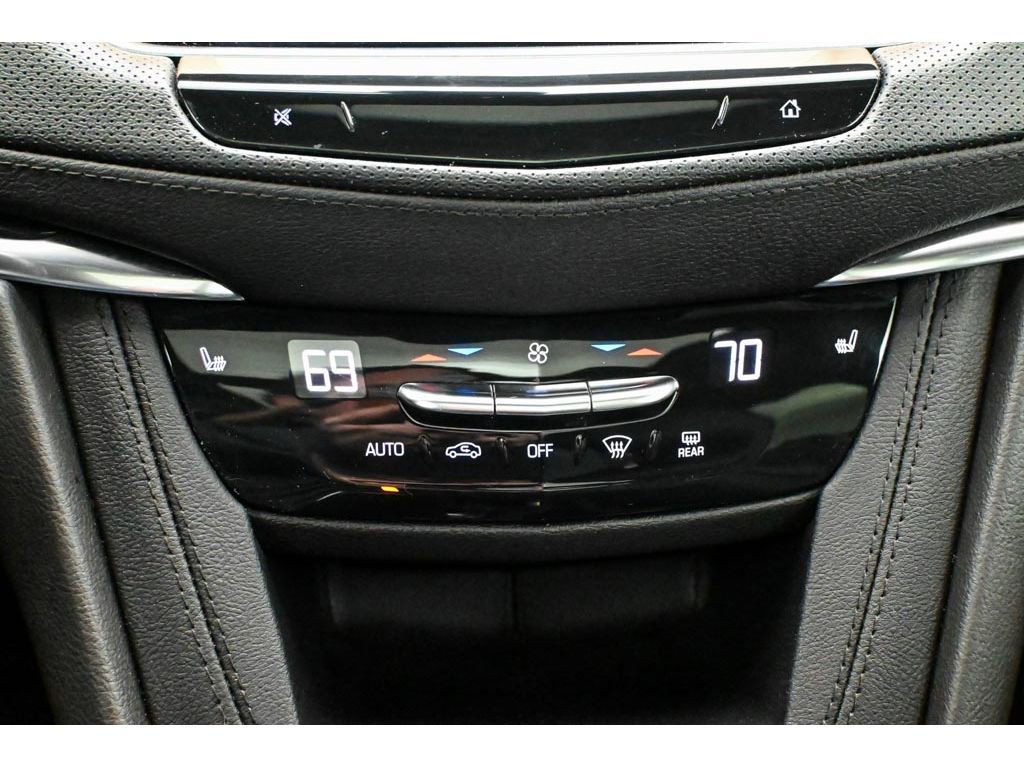 Certified 2022 Cadillac XT5 Premium Luxury image 45