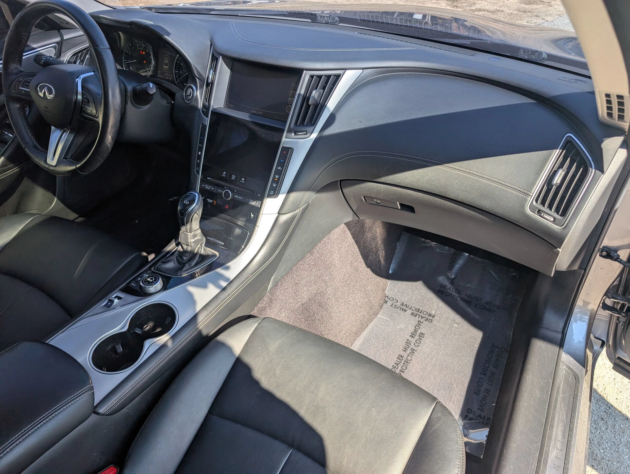 Used 2019 INFINITI Q50 Luxe w/ Essential Package (3.0T Luxe) RWD image 38