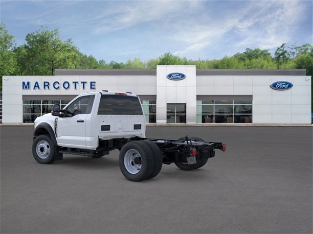 New 2026 Ford F550 4x4 Regular Cab Super Duty image 4