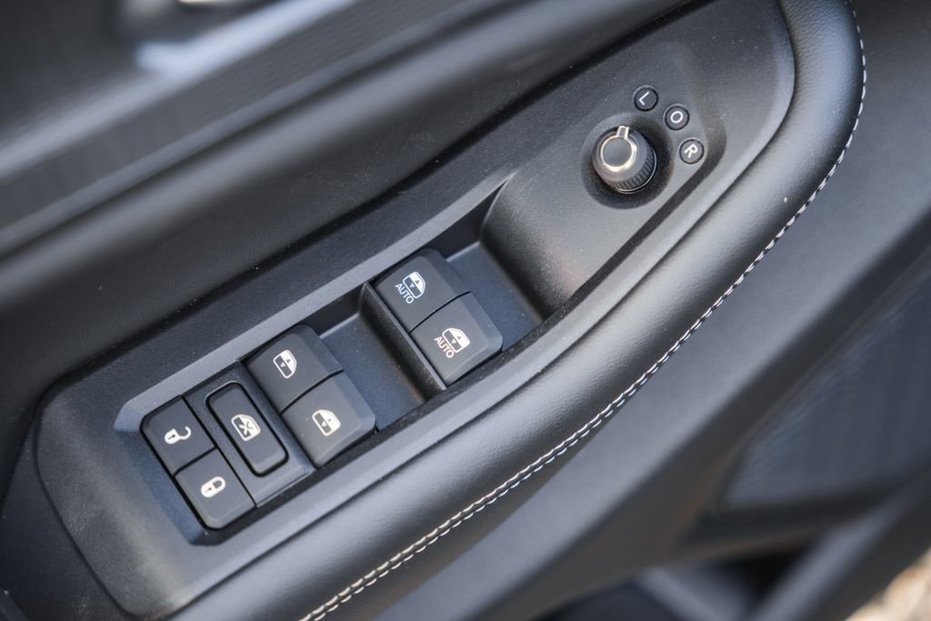 New 2025 Jeep Grand Cherokee Laredo X w/ MOPAR Finishing Package image 35