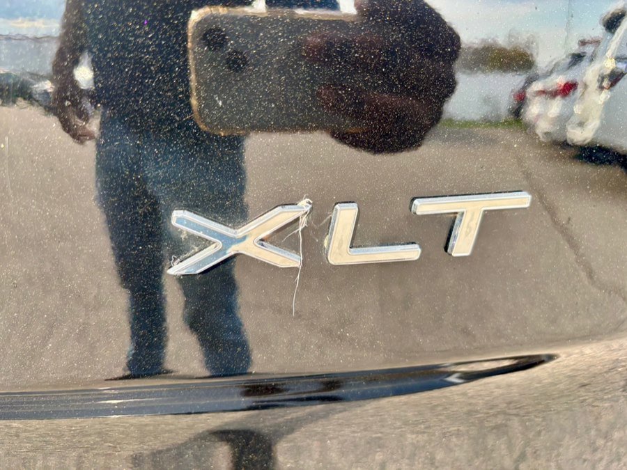 Used 2020 Ford Transit Connect XLT FWD image 33