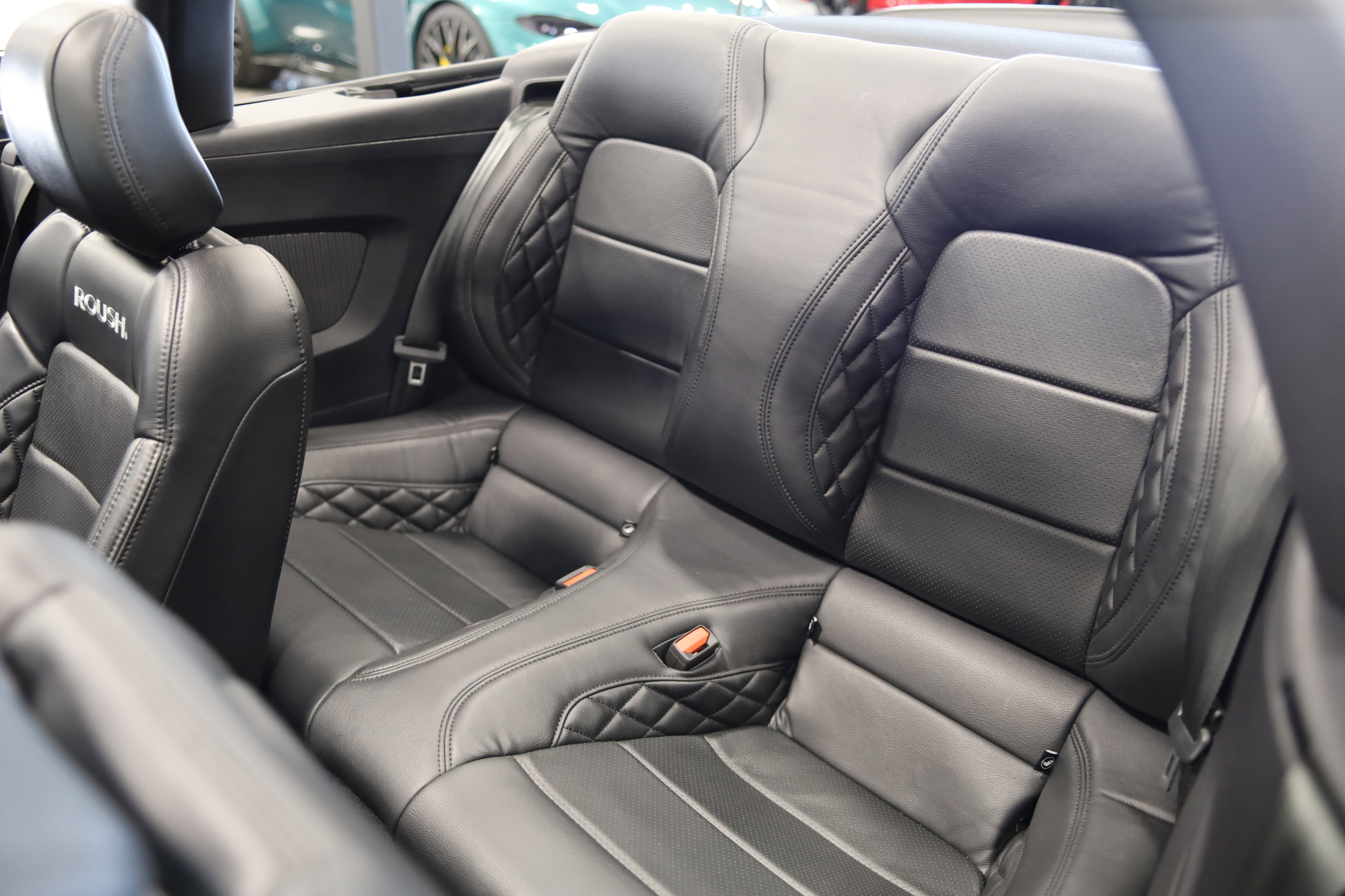 Used 2021 Ford Mustang GT Premium w/ GT Performance Package RWD image 32