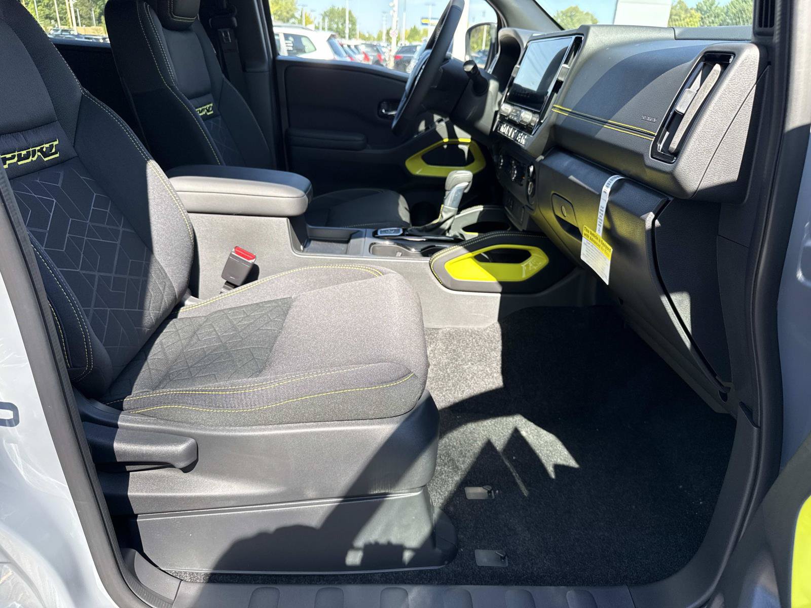 New 2027 Nissan Frontier SV w/ SV Convenience Package AWD/4WD image 25
