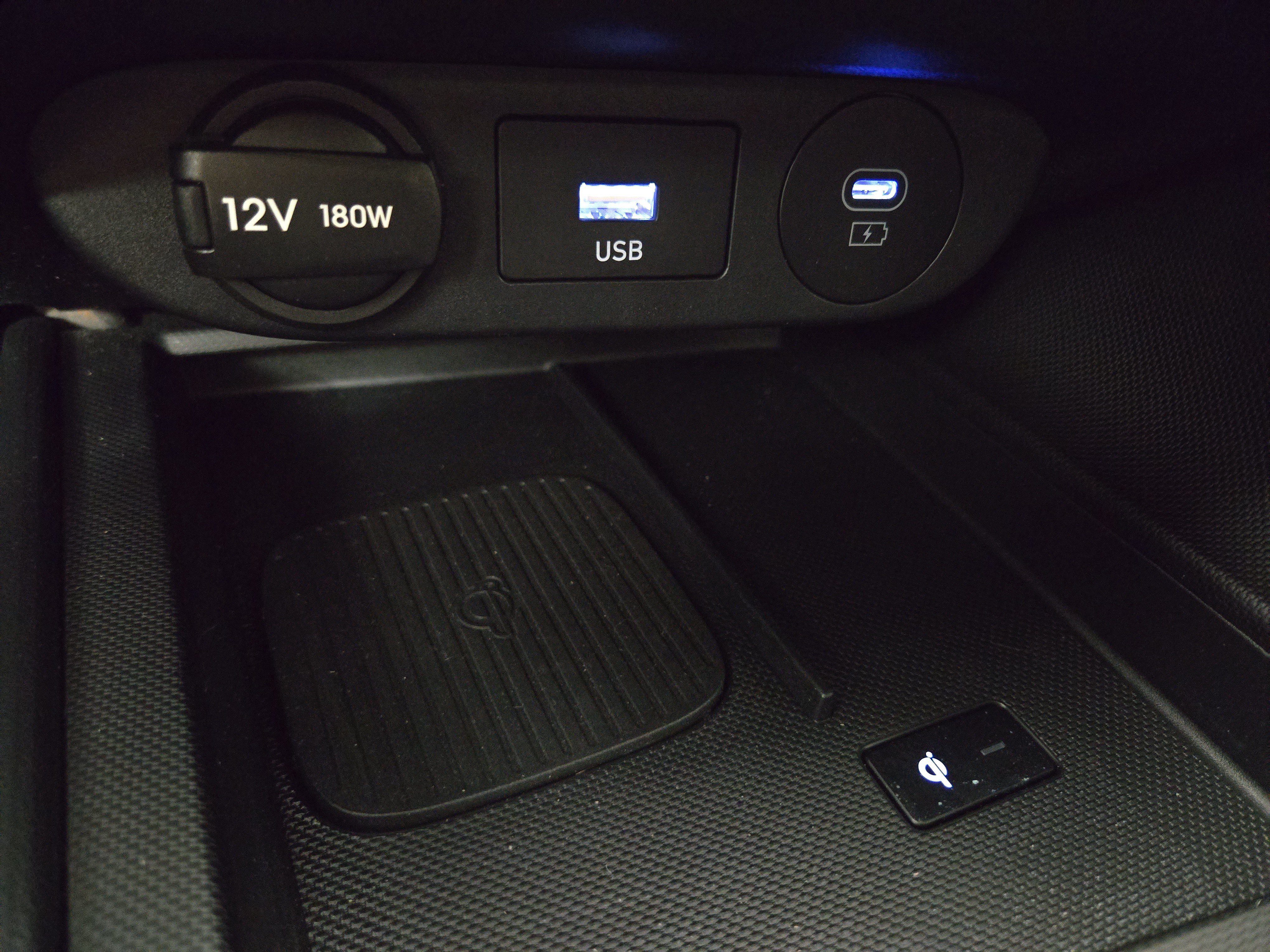 Used 2025 Hyundai Elantra Sport FWD image 27