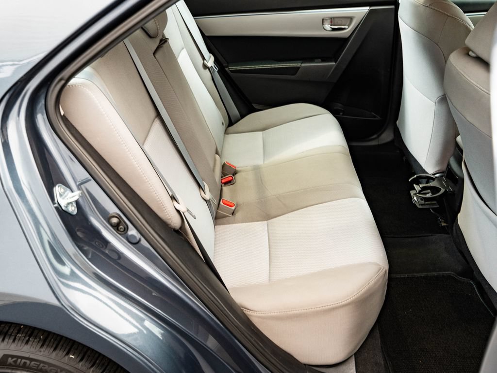 Used 2015 Toyota Corolla LE FWD image 44