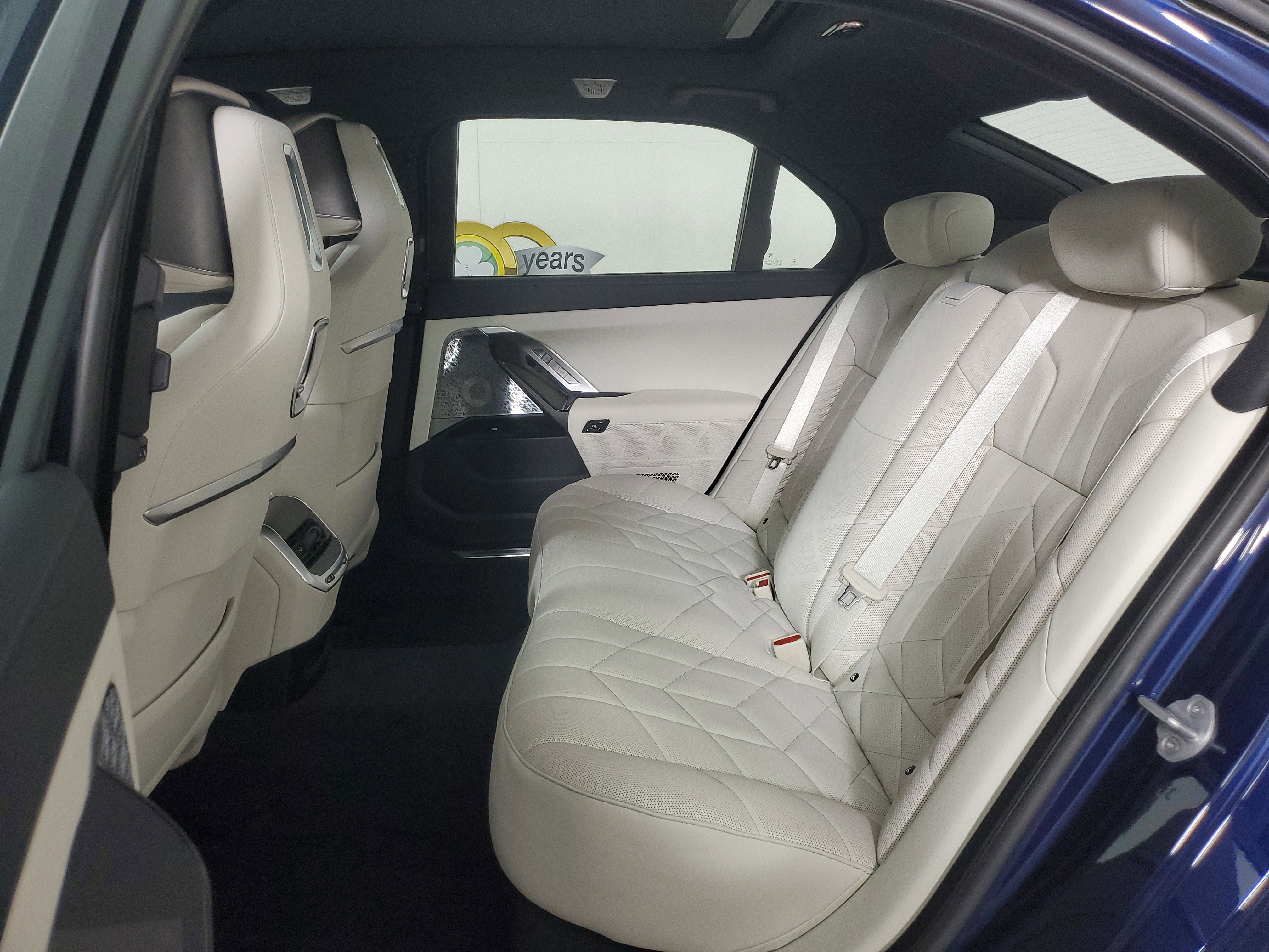 New 2026 BMW 740i xDrive image 10