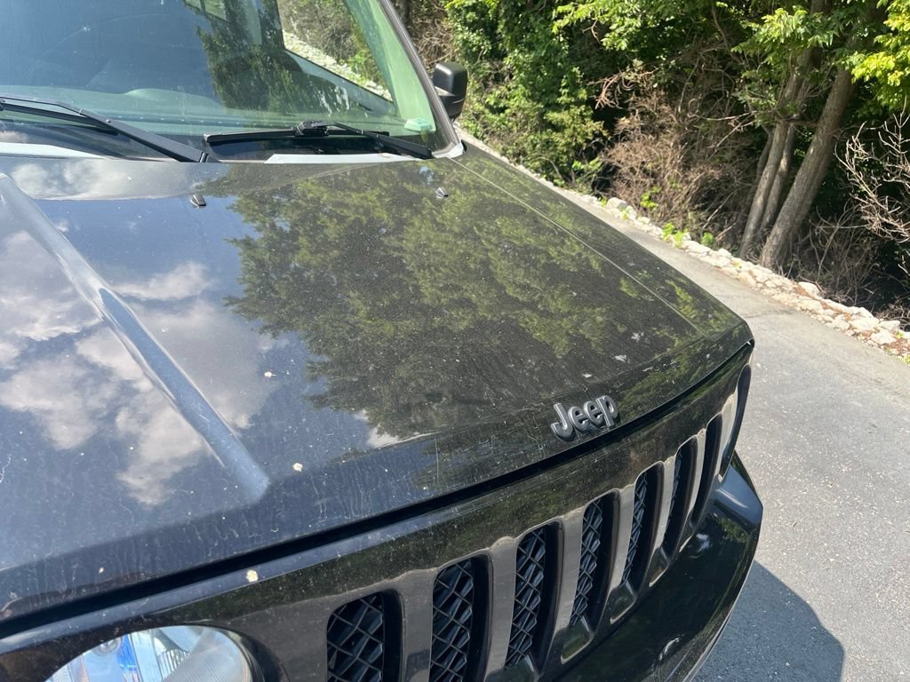 Used 2015 Jeep Patriot Sport w/ Power Value Group FWD image 11