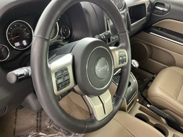 Used 2015 Jeep Patriot Limited w/ Sun/Sound Group image 38