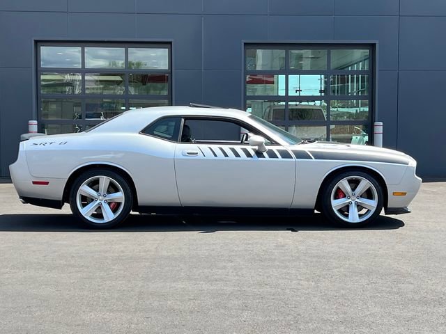 Used 2010 Dodge Challenger SRT8 w/ SRT Option Group II image 7