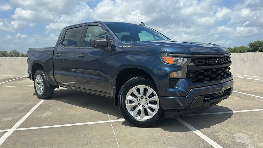 Used 2023 Chevrolet Silverado 1500 Custom RWD image 5
