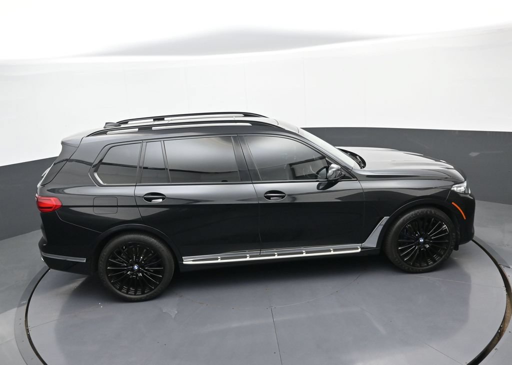 Used 2022 BMW X7 xDrive40i w/ Executive Package AWD/4WD image 38