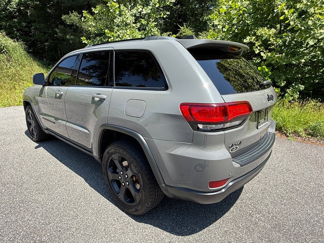 Used 2021 Jeep Grand Cherokee Freedom Edition AWD/4WD image 8