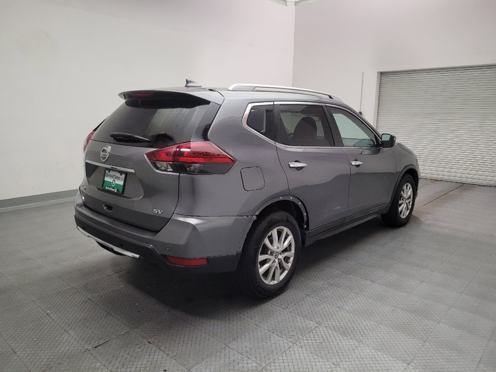 Used 2019 Nissan Rogue SV FWD image 9