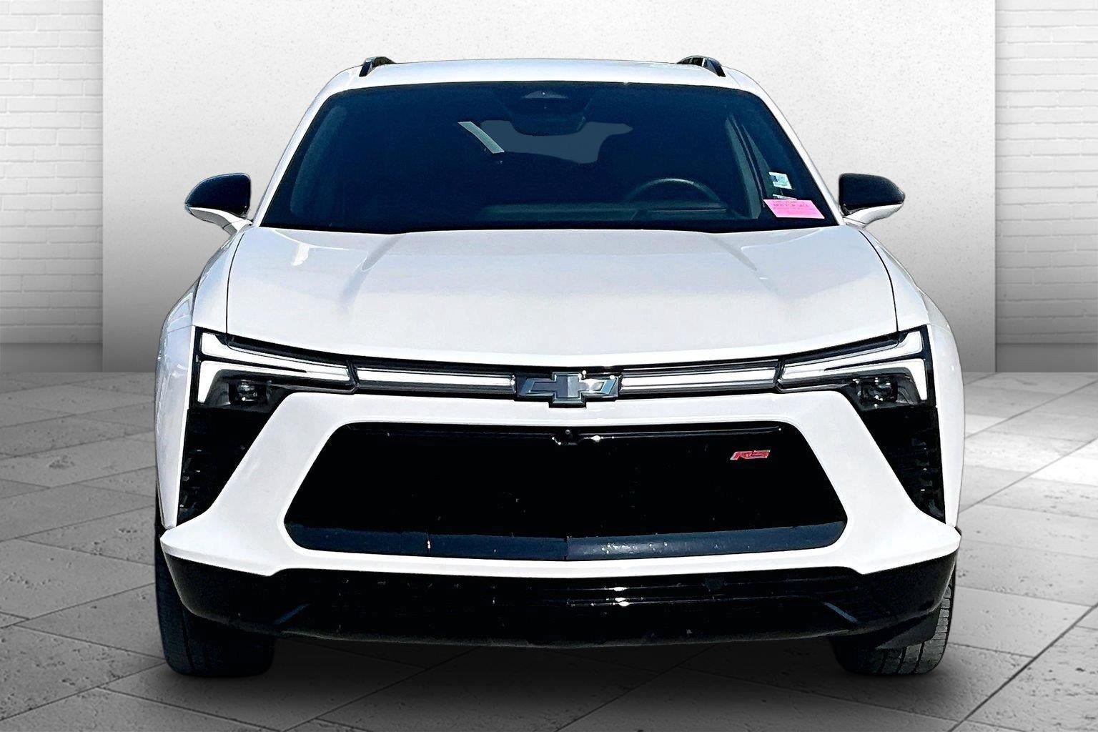 Used 2024 Chevrolet Blazer EV RS AWD/4WD image 2
