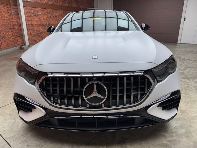 New 2026 Mercedes-Benz E 53 AMG e 4MATIC Sedan image 8