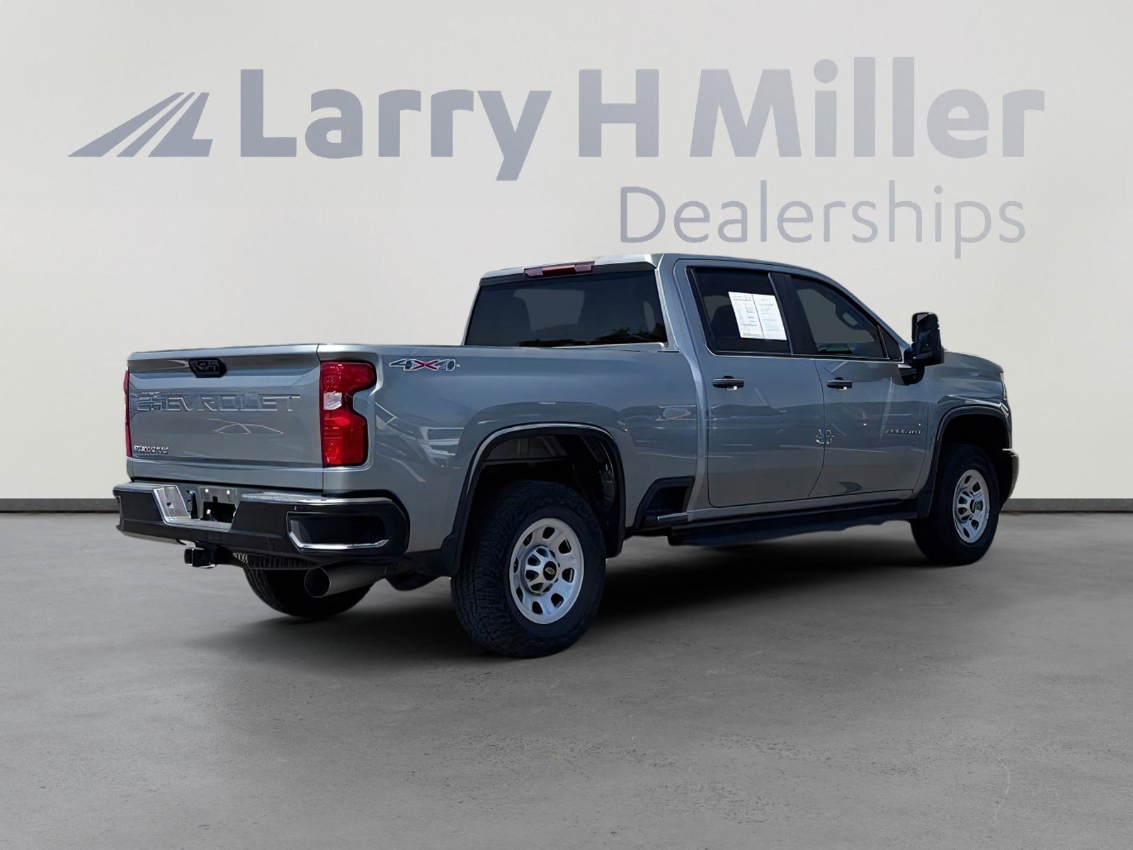 Used 2024 Chevrolet Silverado 2500 W/T AWD/4WD image 6