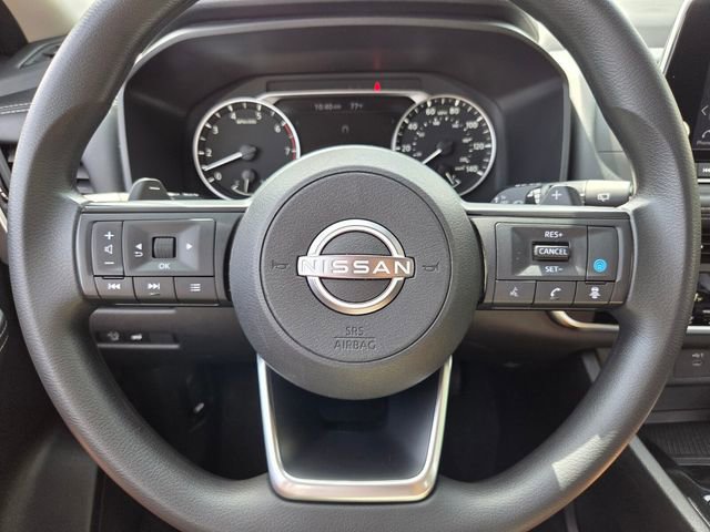 Used 2024 Nissan Rogue SV FWD image 26