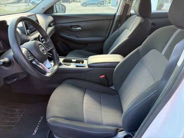 Used 2024 Nissan Sentra SV FWD image 5