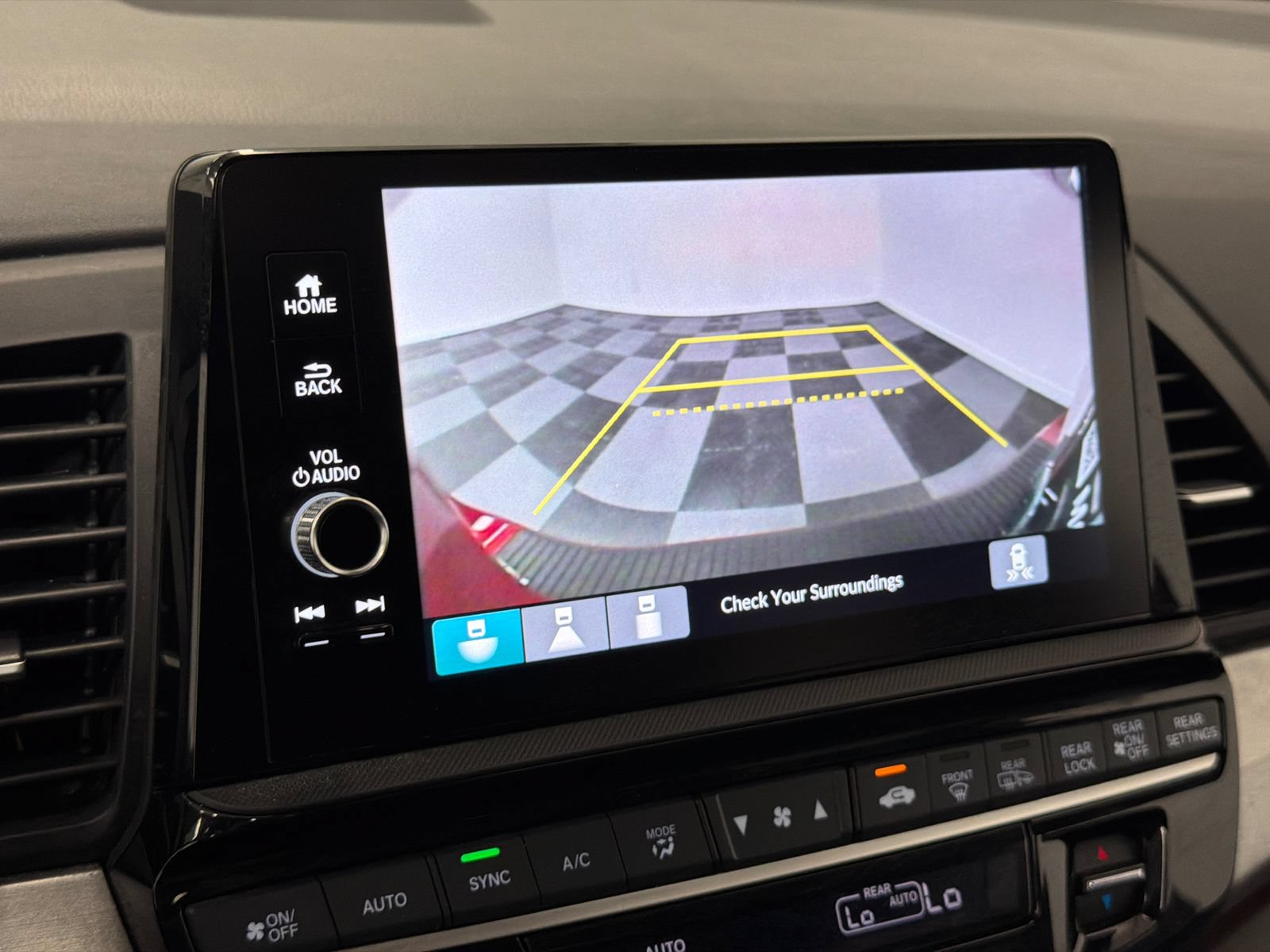 Used 2025 Honda Odyssey Sport-L image 27