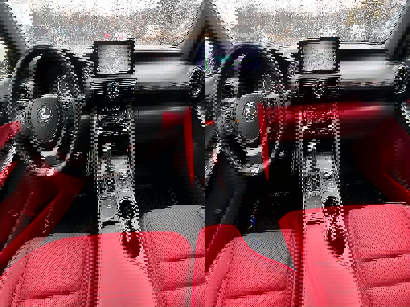 Used 2023 Lexus IS 500 image 21