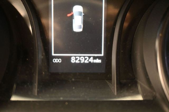 Used 2022 Toyota Camry SE FWD image 19