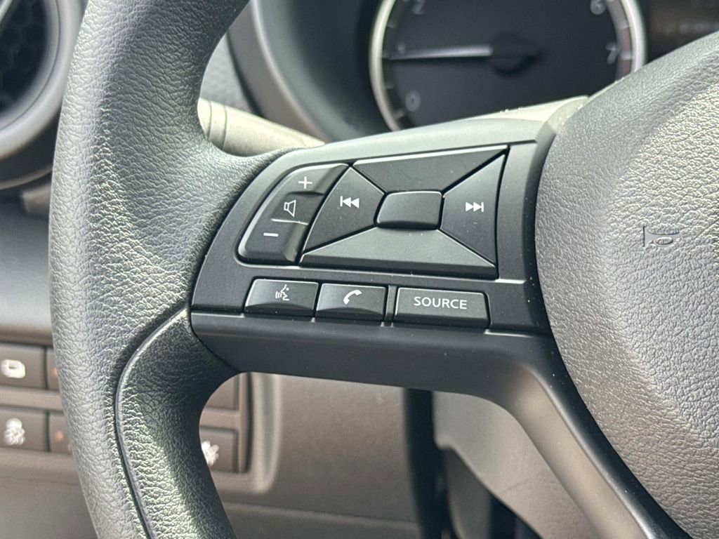 Certified 2025 Nissan Kicks Play S FWD image 29