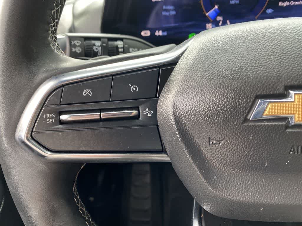 Used 2024 Chevrolet Blazer EV LT AWD/4WD image 21